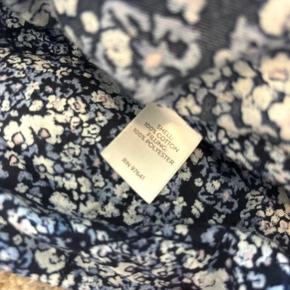 J. Jill Blue Floral Cotton Quilted Button Front Jacket Women’s Medium Cozy Artsy - Picture 9 of 9